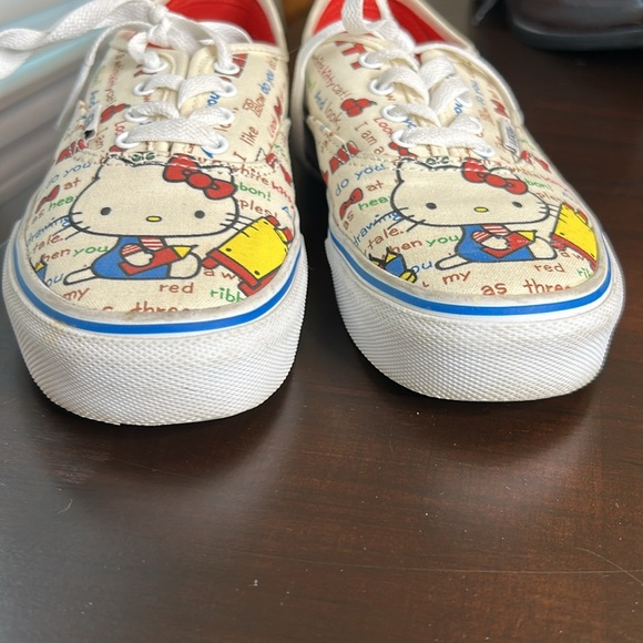 Vans X Hello Kitty Limited Edition 2014 Low Top Kids Sneakers size 4 - Picture 10 of 16